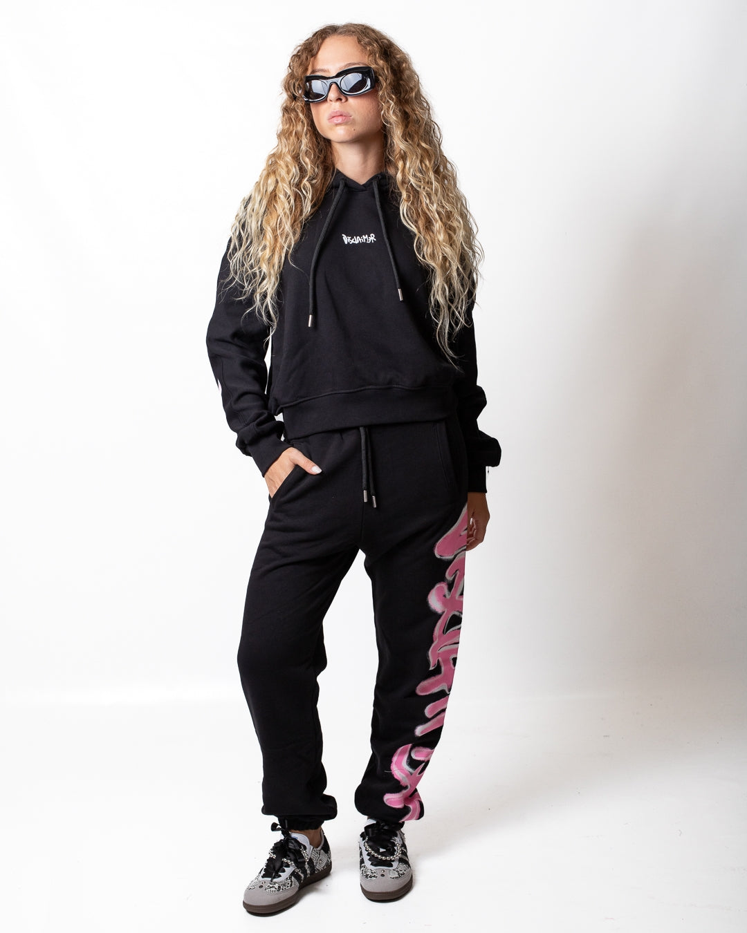 Pantalone Disclaimer in felpa con logo glitterato donna