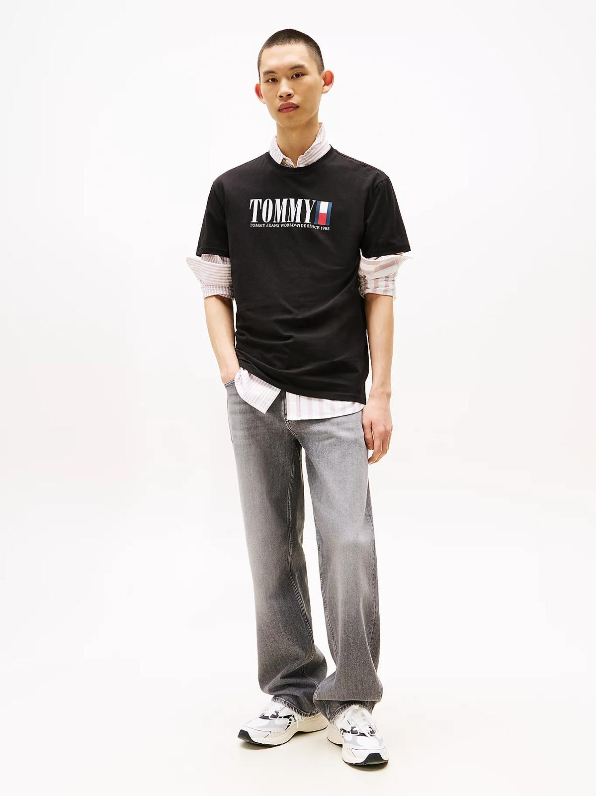 T-Shirt Tommy Jeans con stampa logata uomo