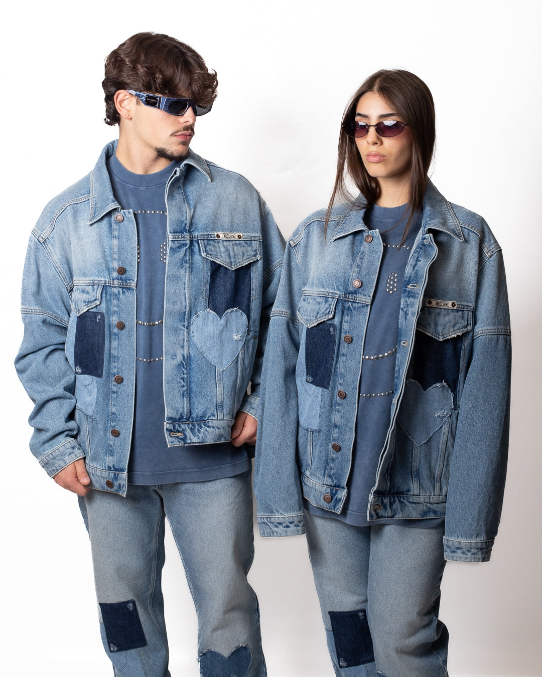 Giubbotto Moschino in denim con patch