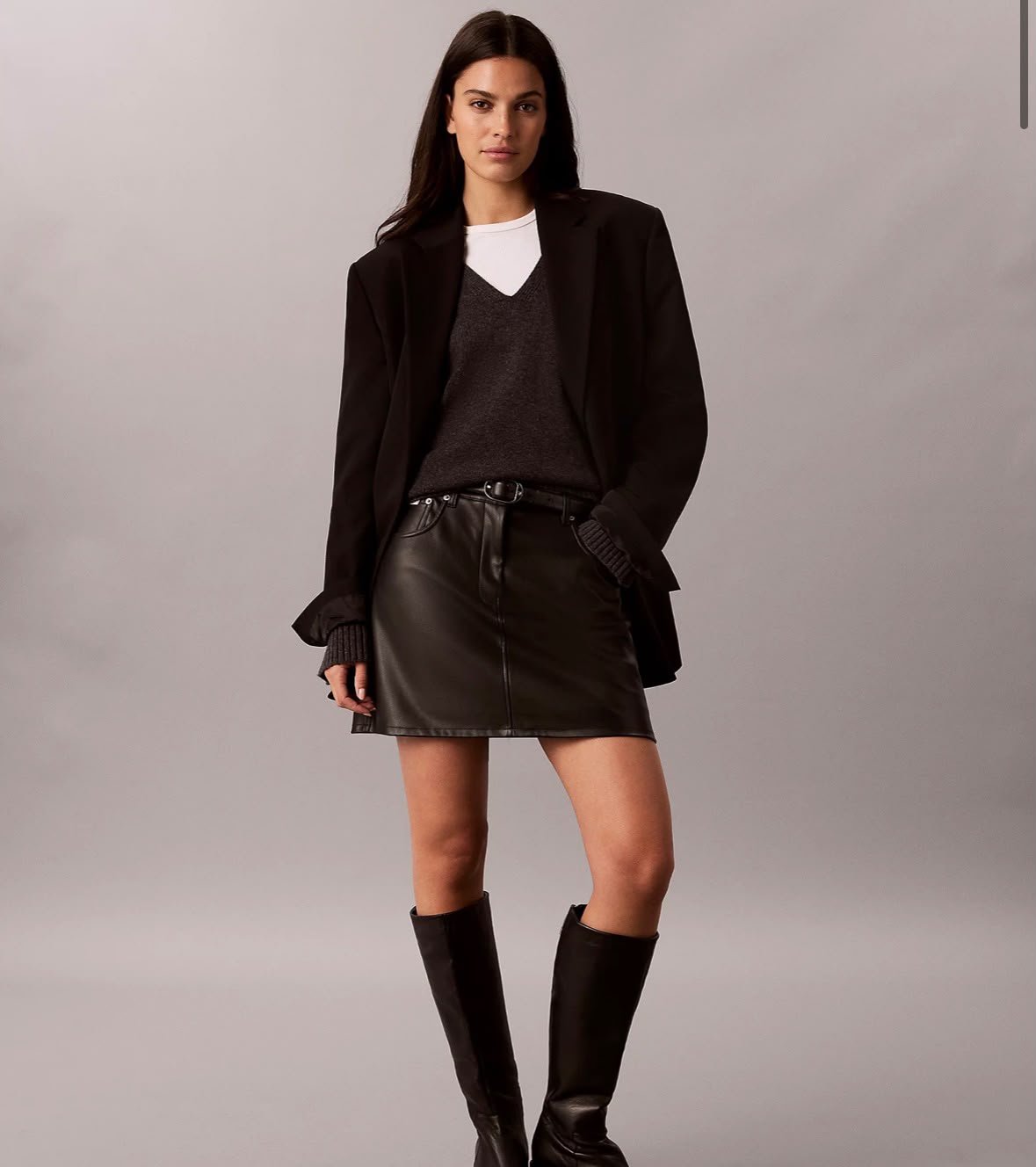 Gonna Calvin Klein Jeans in ecopelle con logo patch