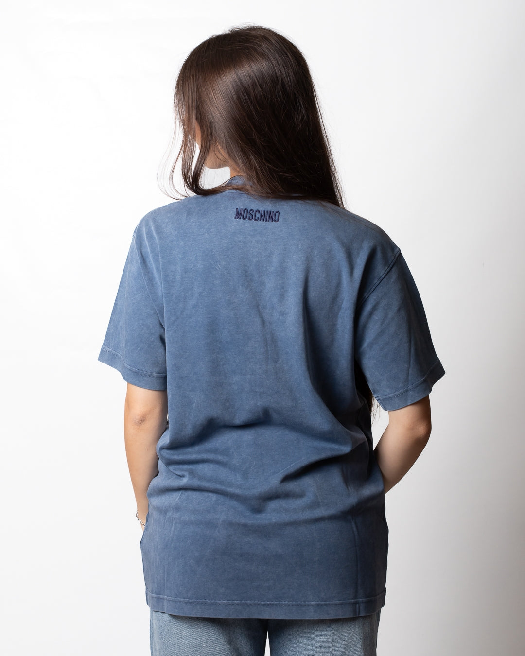 T-Shirt Moschino "Smiley" con borchie