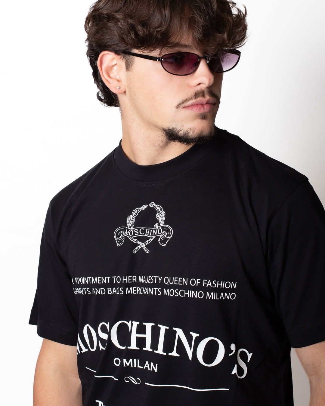 T-Shirt Moschino con stampe all-over