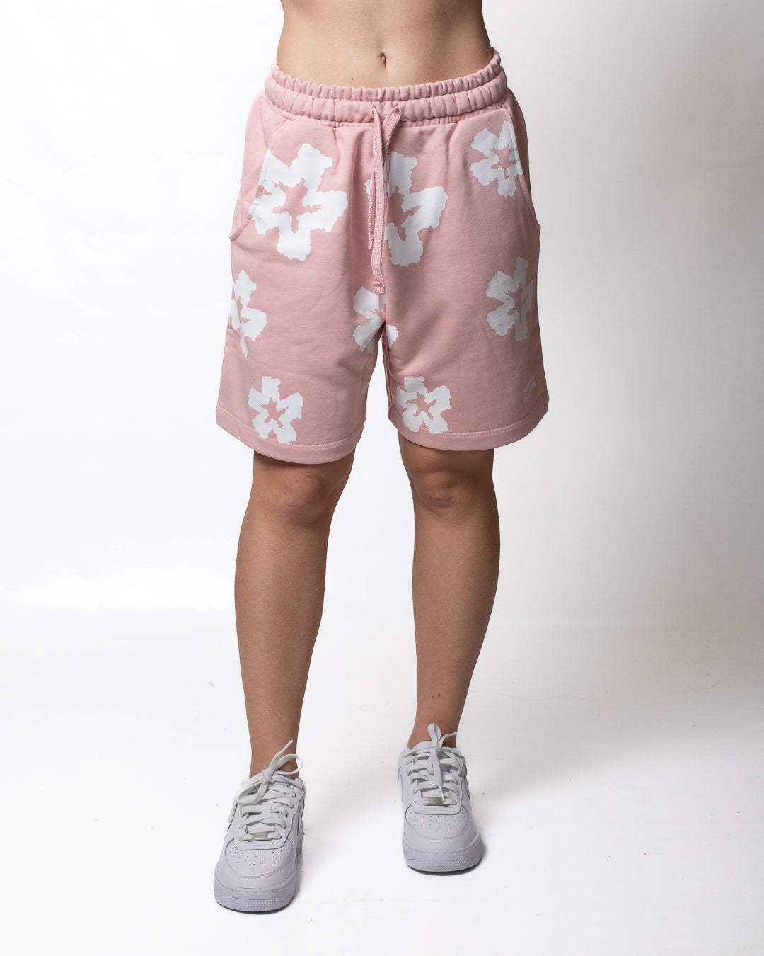 Bermuda Comme des Fuckdown in felpa con fiori all-over donna