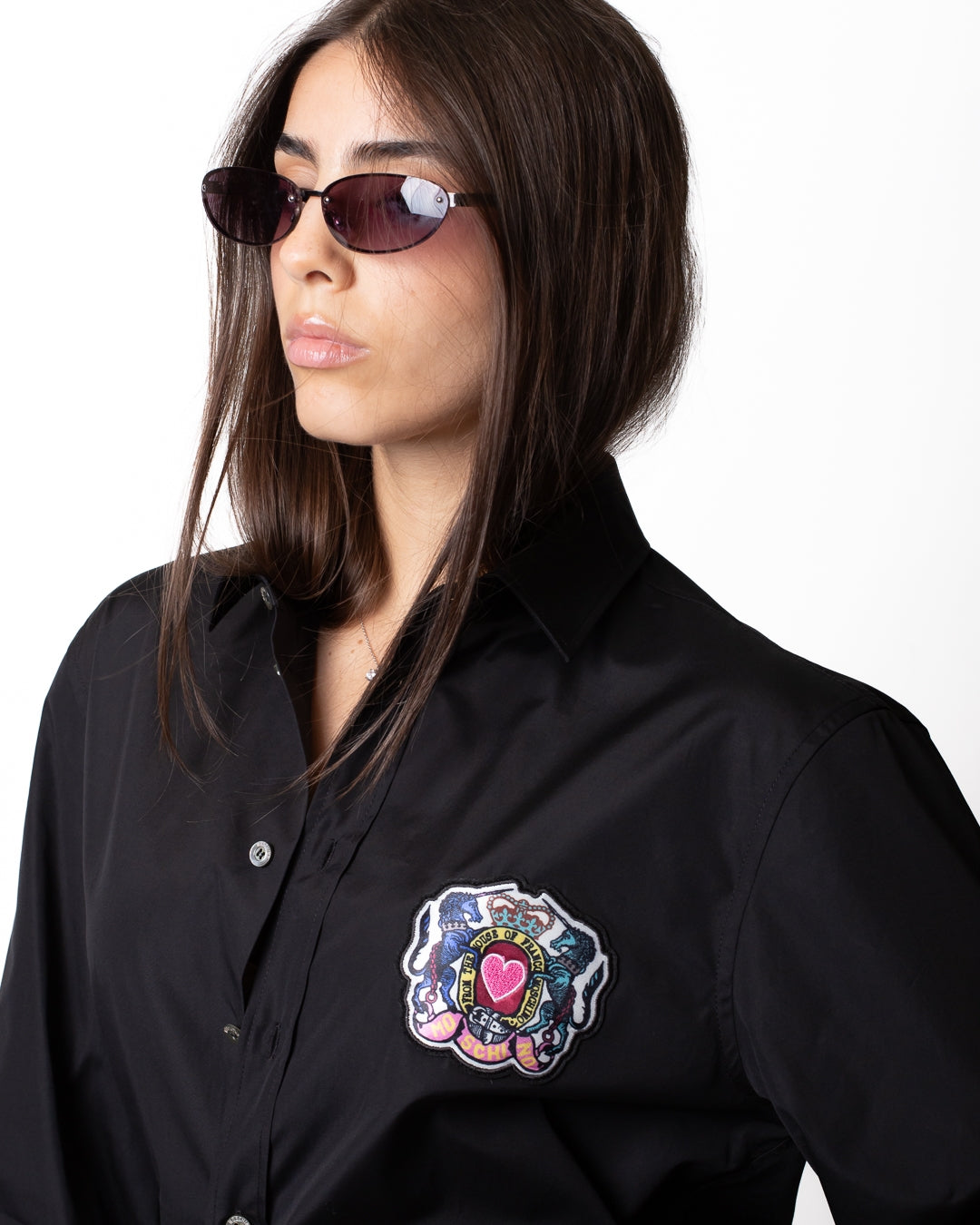 Camicia Moschino con patch logata