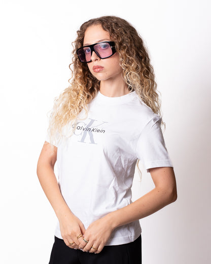 T-Shirt Calvin Klein regular con stampa e ricamo donna