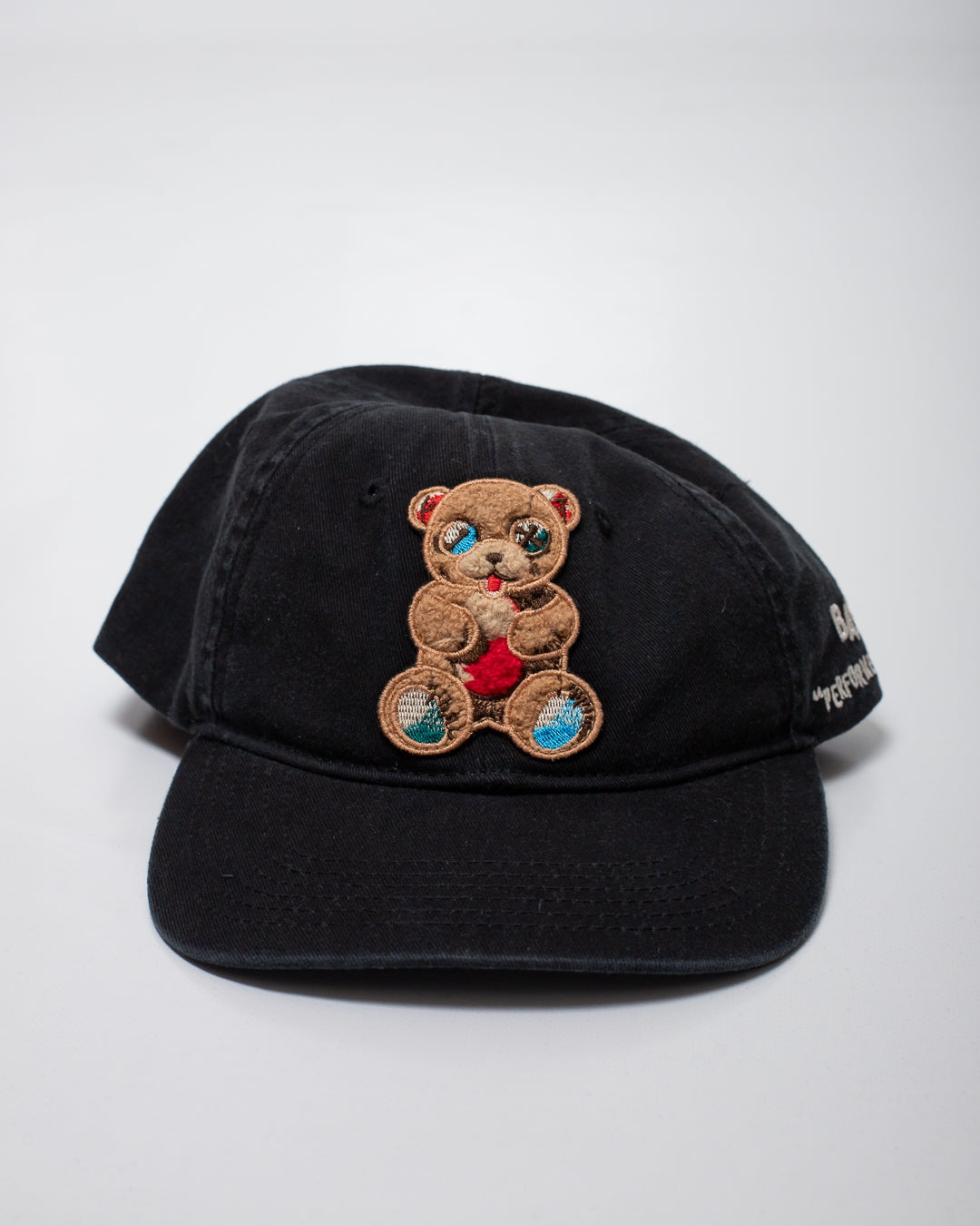 Cappello Barrow con visiera e ricamo Teddy