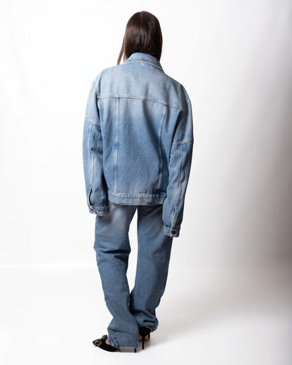 Giubbotto Moschino in denim con patch