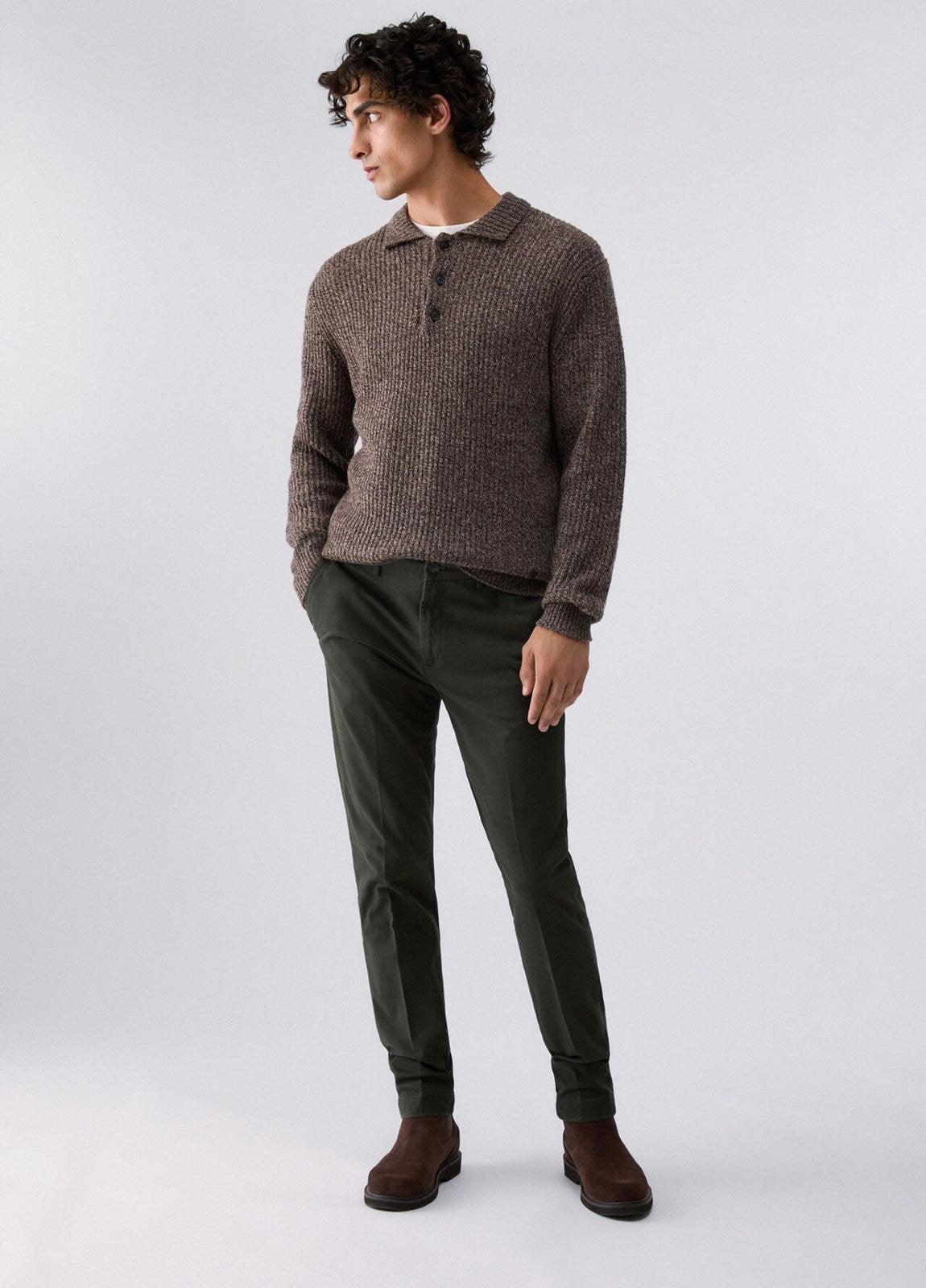 Pantalone Liu Jo "Chino" con logo metallico