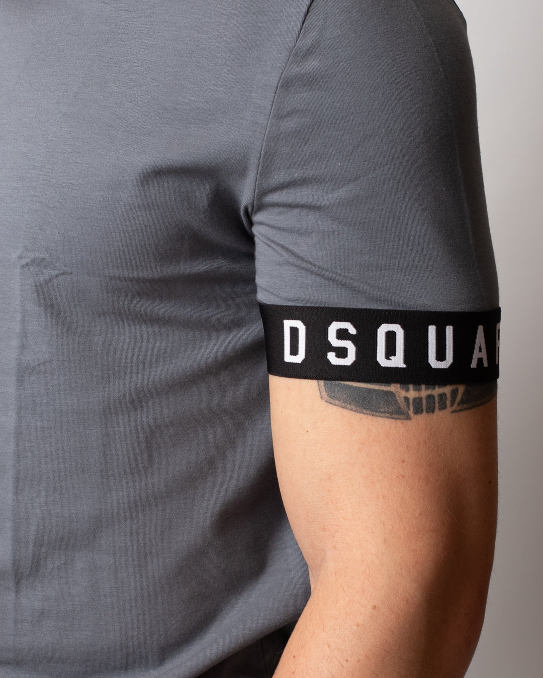 T-Shirt Dsquared2 con fascia logata uomo