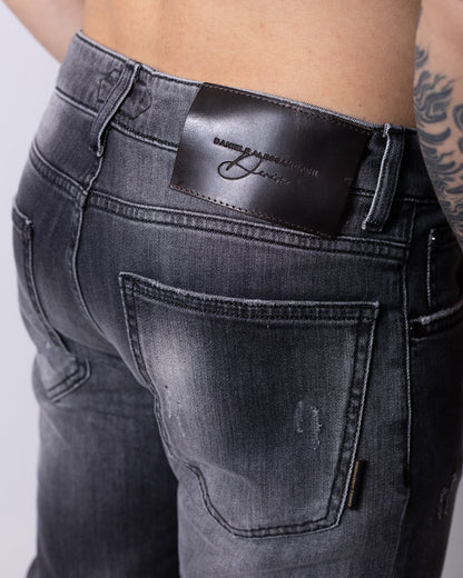 Jeans Daniele Alessandrini con patch logo