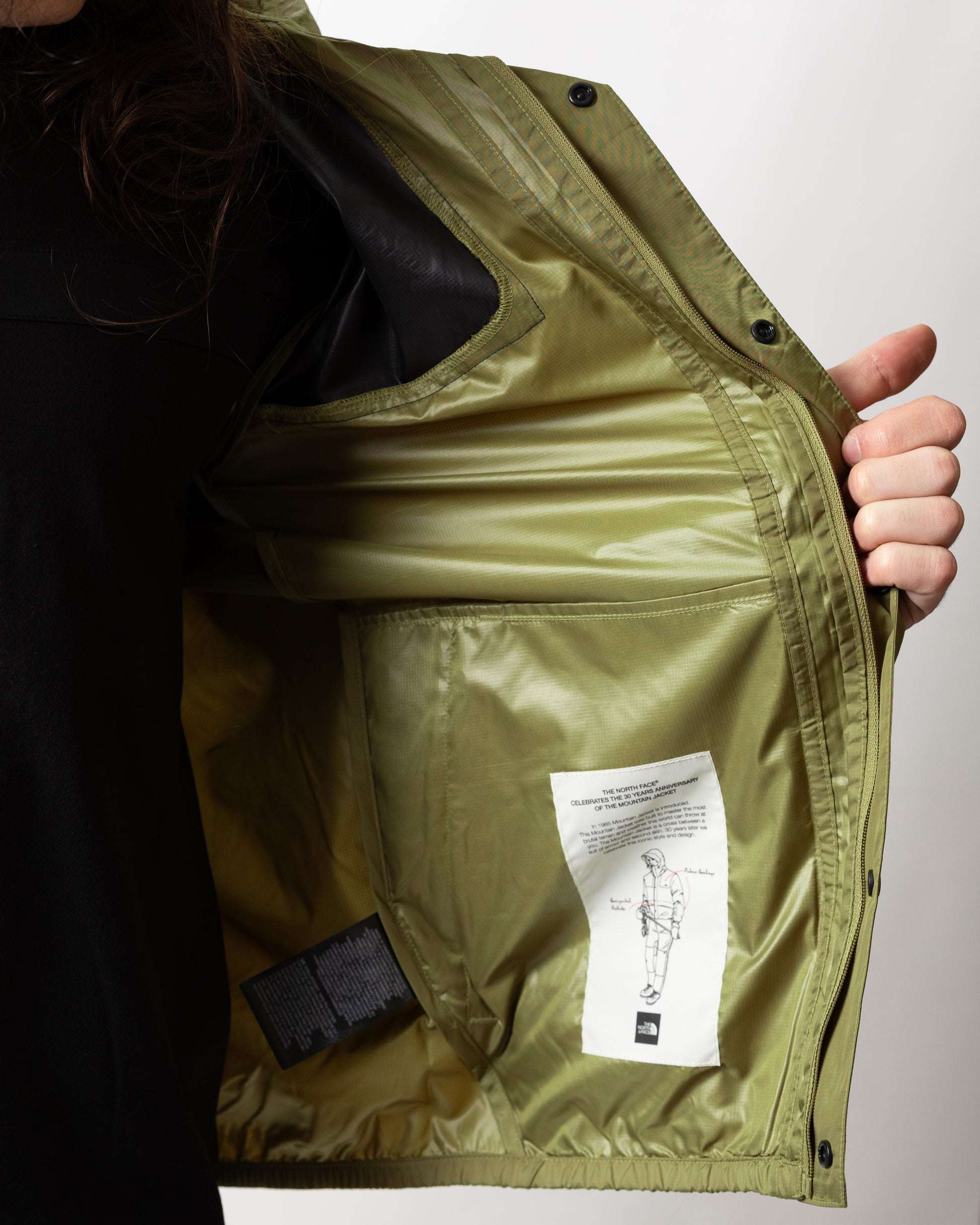 Giubbotto The North Face "MTN Jacket" uomo