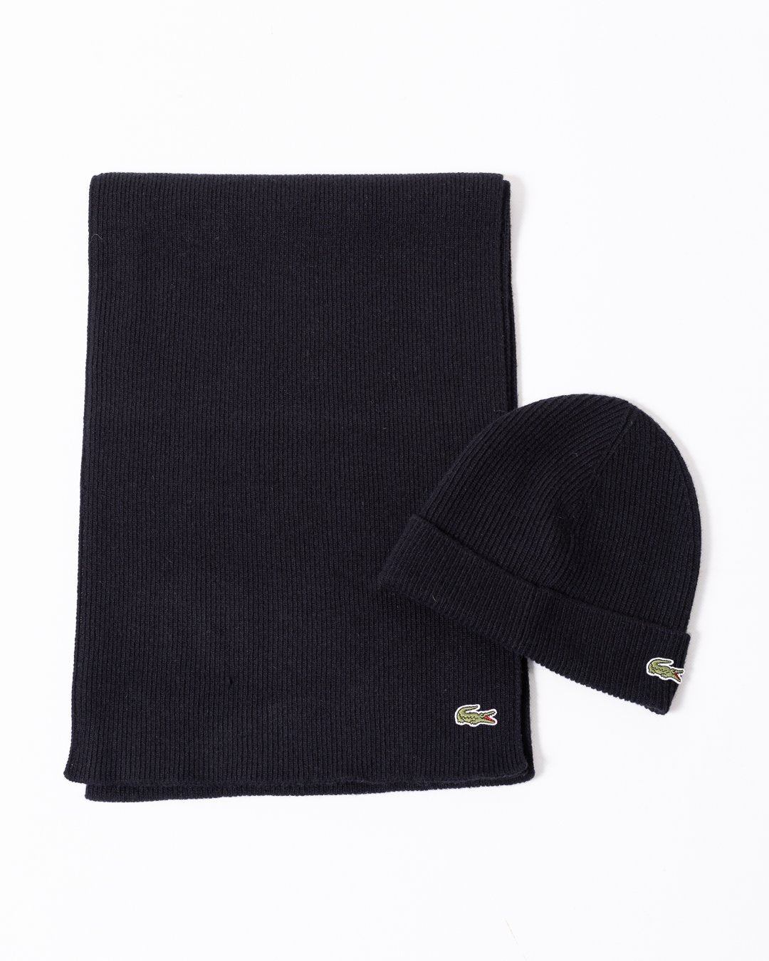 Sciarpa e cappello Lacoste in misto lana con costine