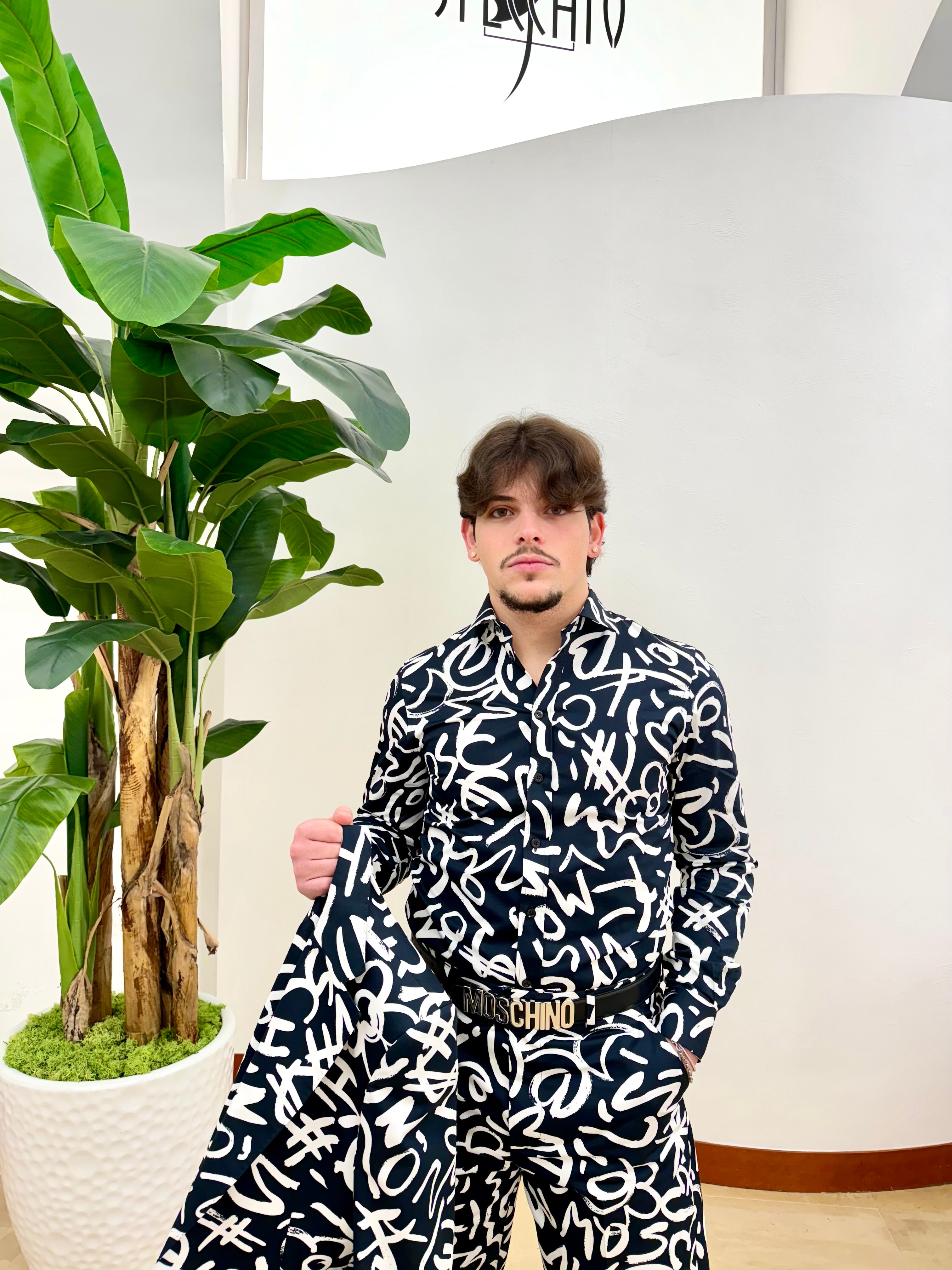 Abito Moschino uomo
