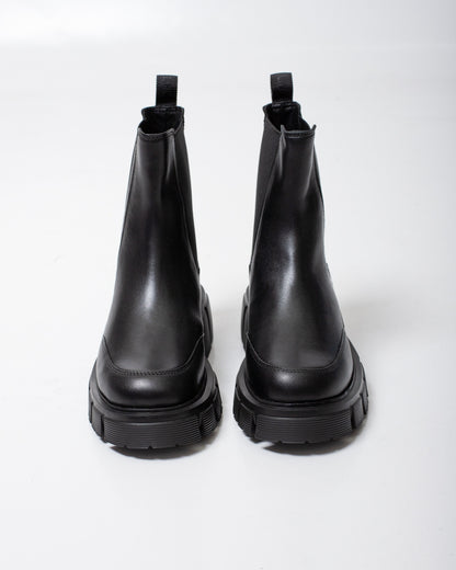 Stivaletto Love Moschino in pelle donna