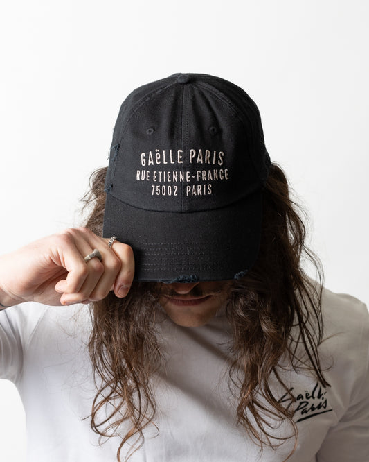 Cappello Gaelle con visiera e ricamo