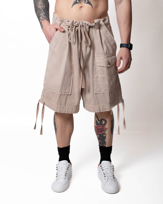Bermuda Moschino cargo con ricamo "Laurel Crown" uomo