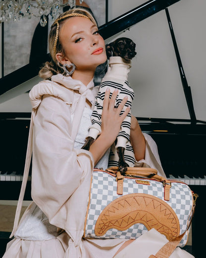 Borsa Sprayground bianco EMBOSSED CREAM CHECK MINI DUFFLE