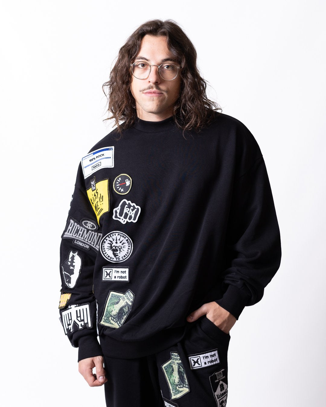 Felpa Richmond X girocollo con multi-patch