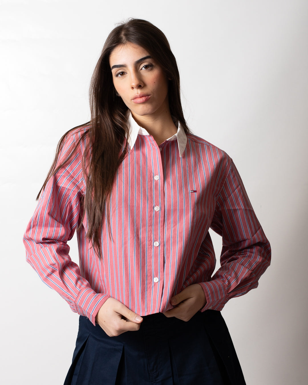 Camicia Tommy Jeans cropped a strisce donna