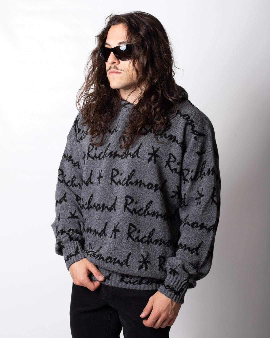 Maglia Richmond X con cappuccio e logo all-over uomo