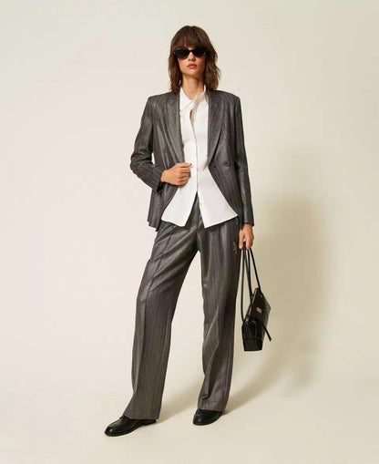 Giacca blazer Twinset Actitude doppiopetto gessato con finitura laminata