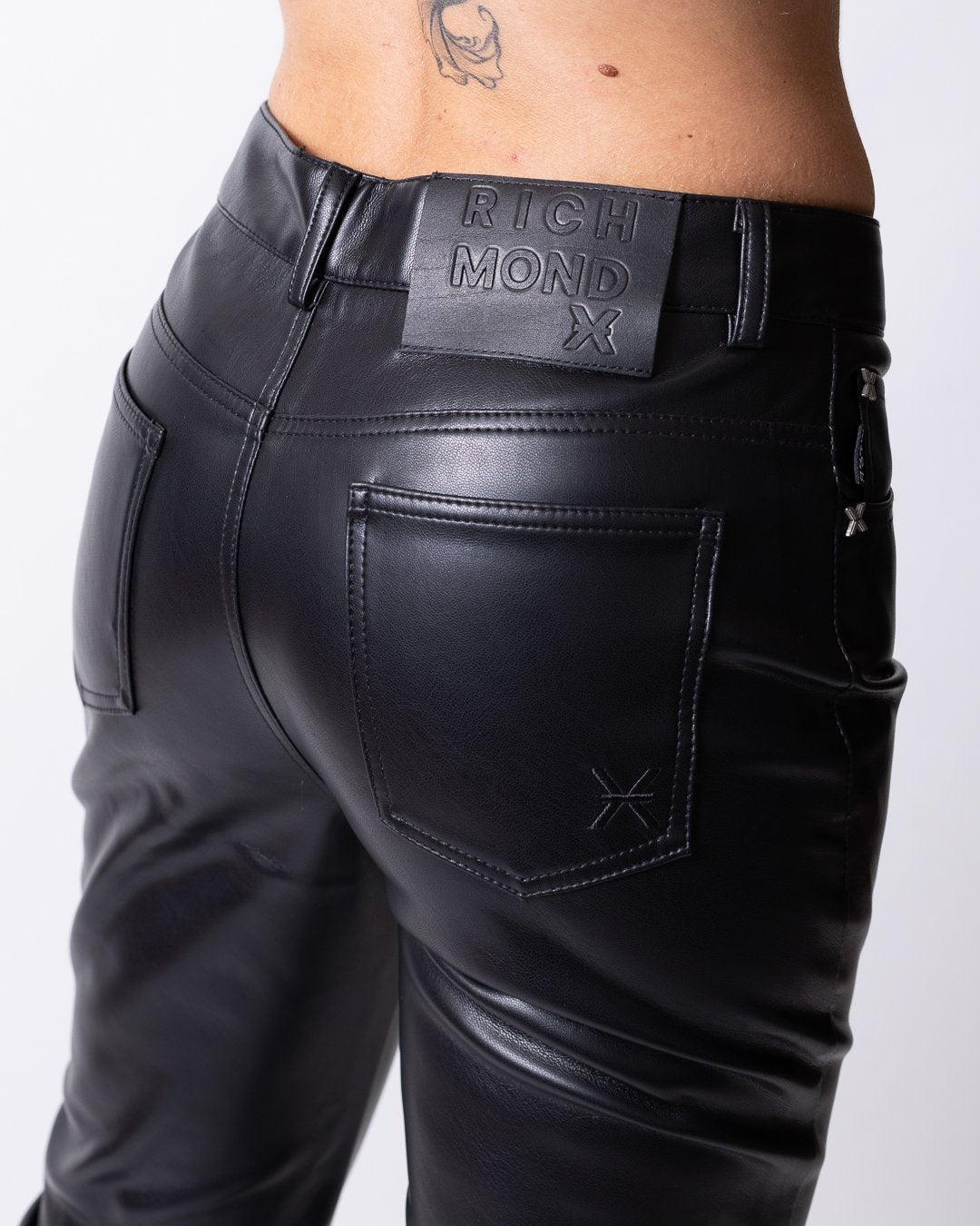 Pantalone Richmond X flared in ecopelle donna