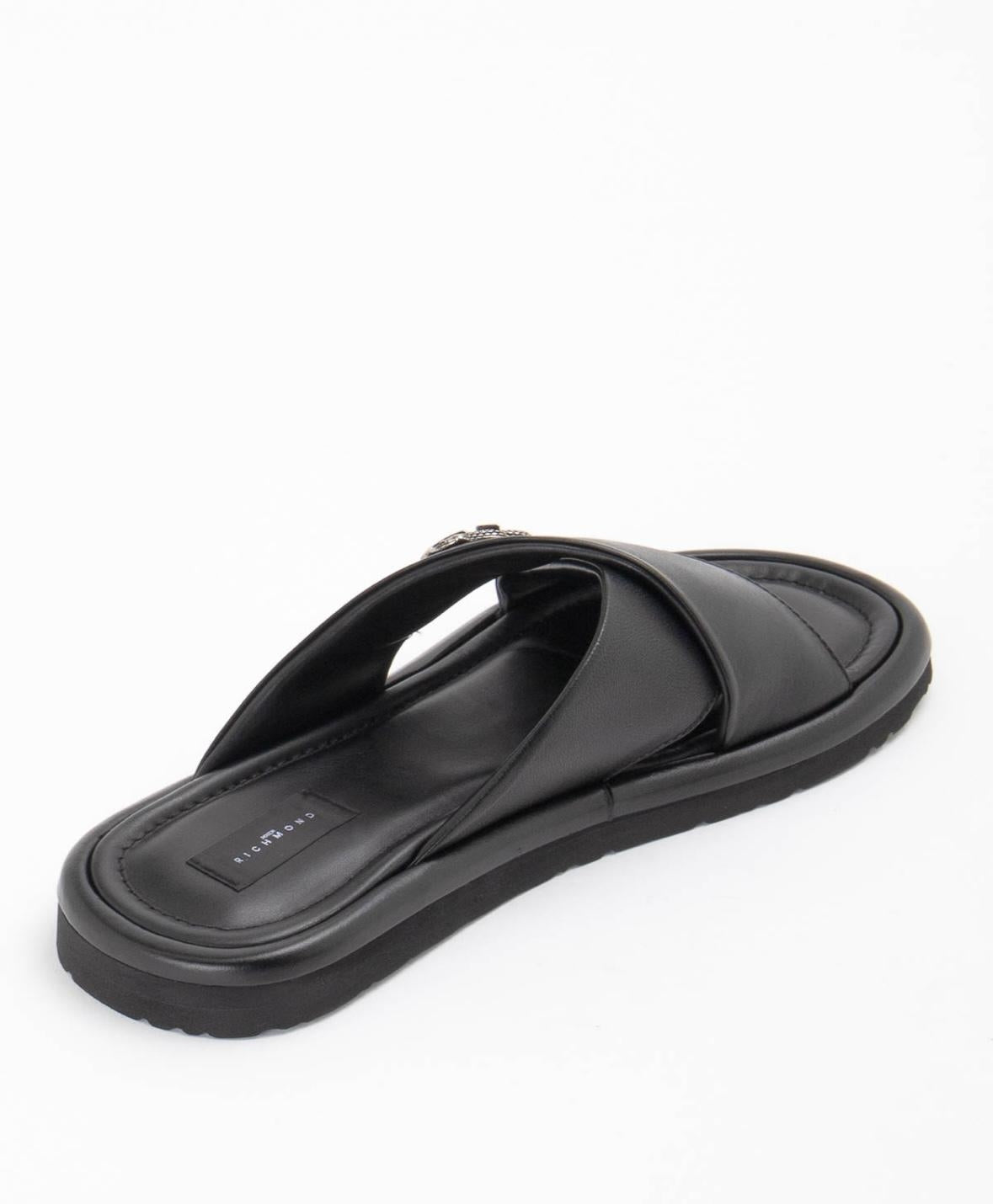 Sandalo John Richmond in pelle con fibbia metallica uomo