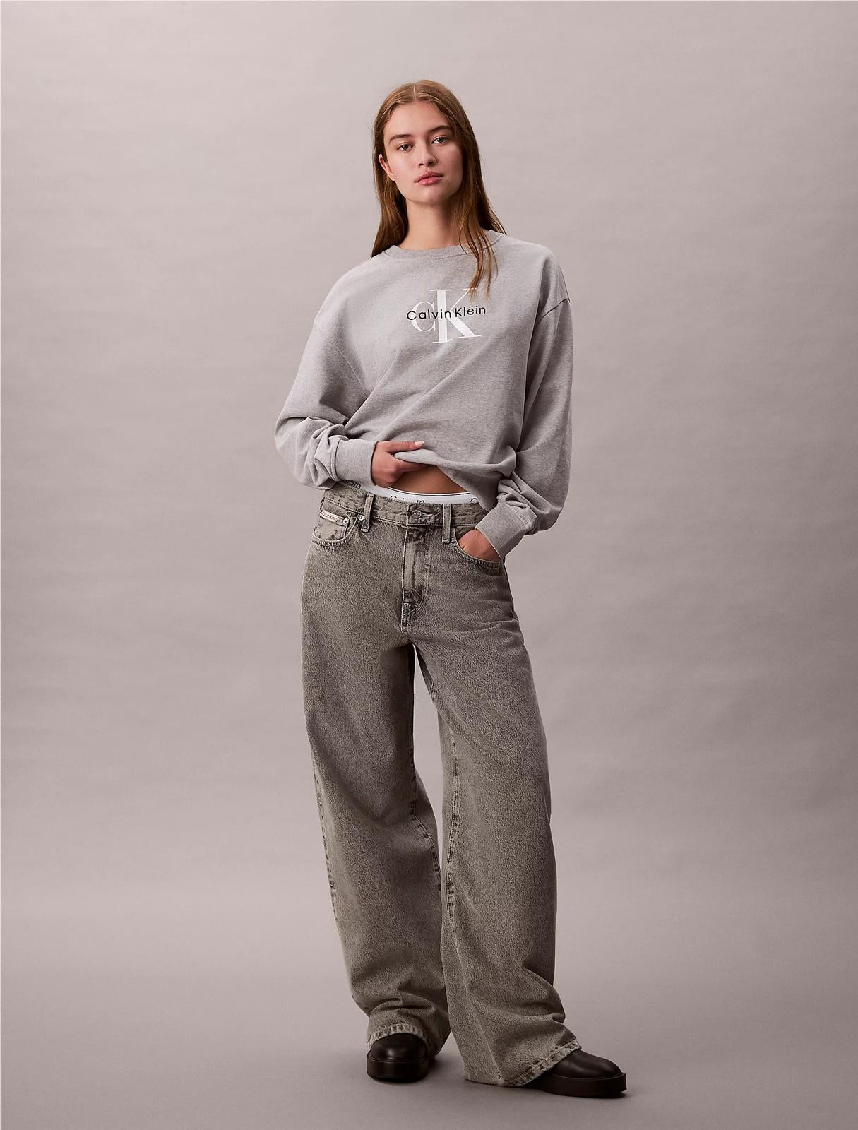Felpa Calvin Klein girocollo con logo ricamato donna