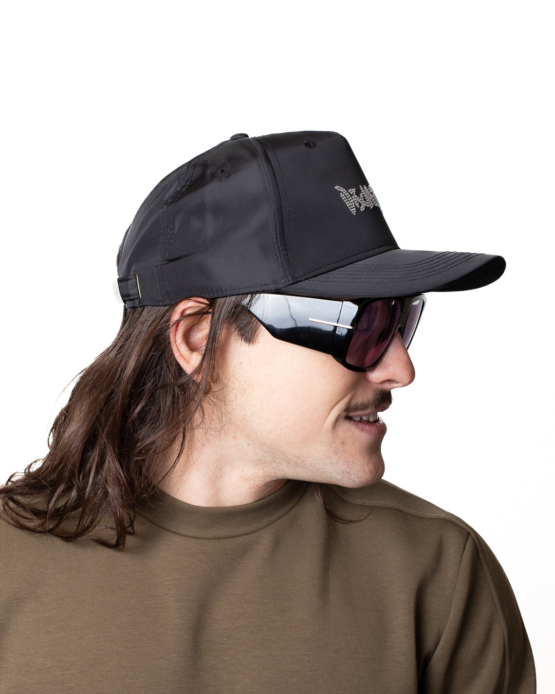 Cappello Disclaimer con visiera e strass