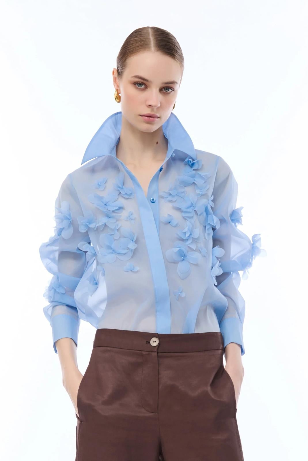 Camicia Nenette in organza con dettagli floreali donna
