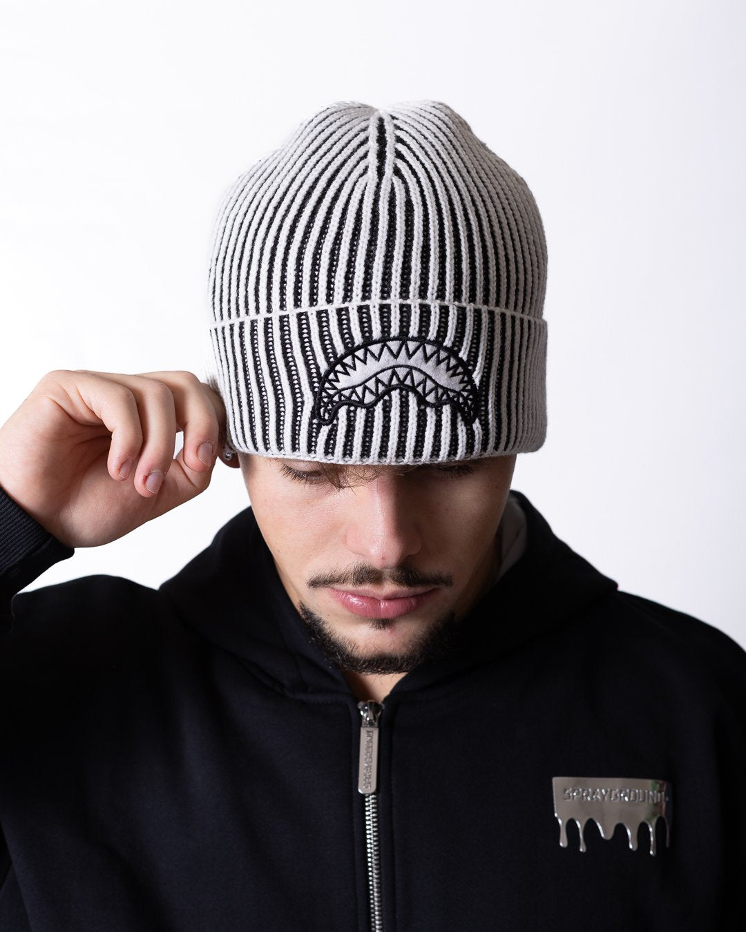 Cappello Sprayground con iconico logo ricamato