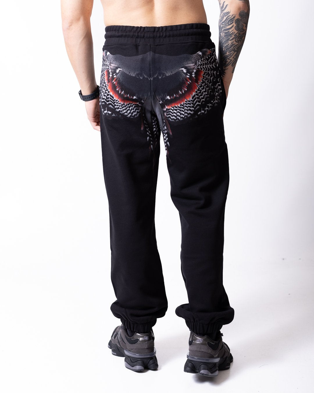 Pantalone County of Milan con "Iconic Wings"