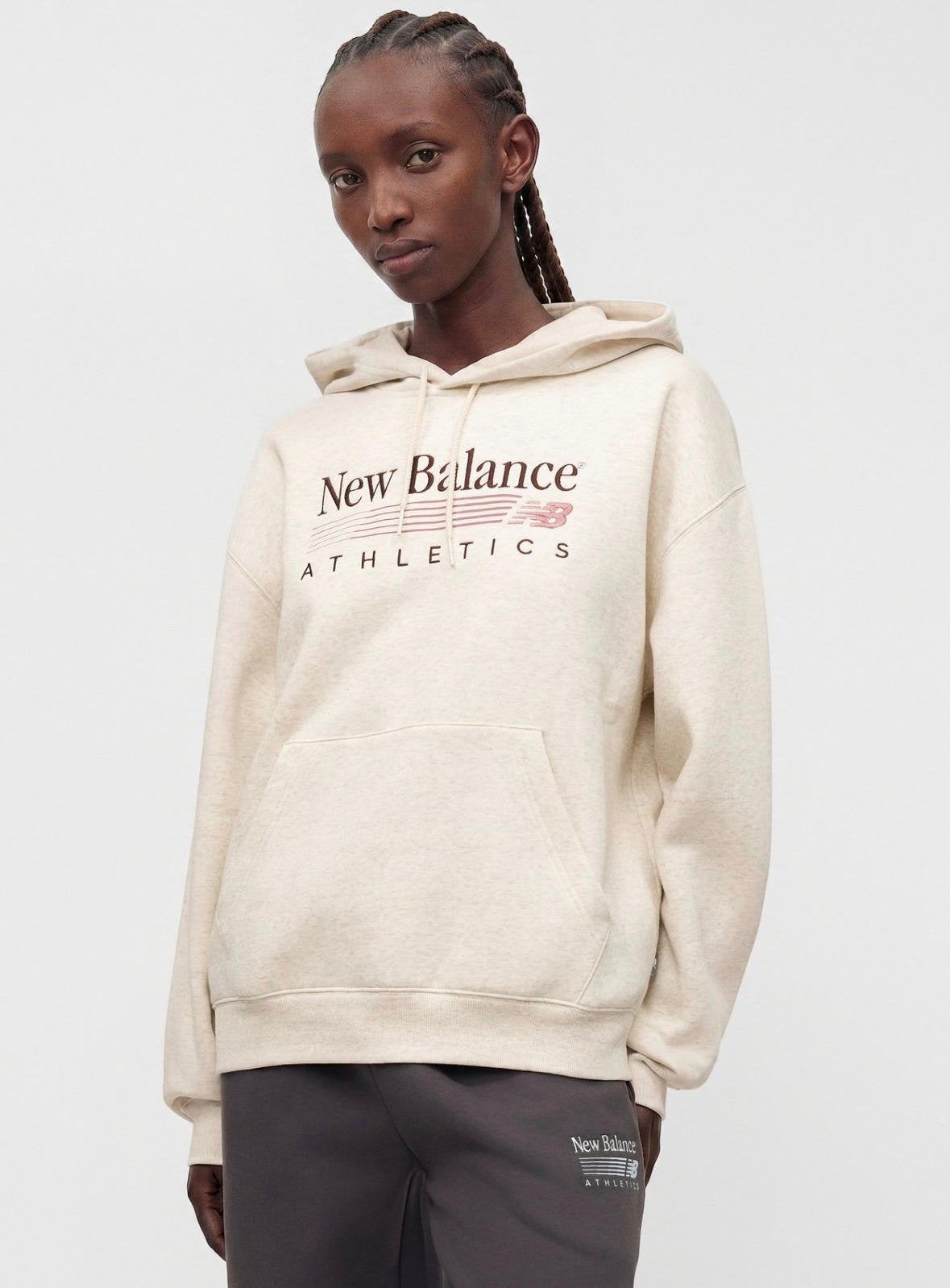 Felpa New Balance con cappuccio e logo ricamato