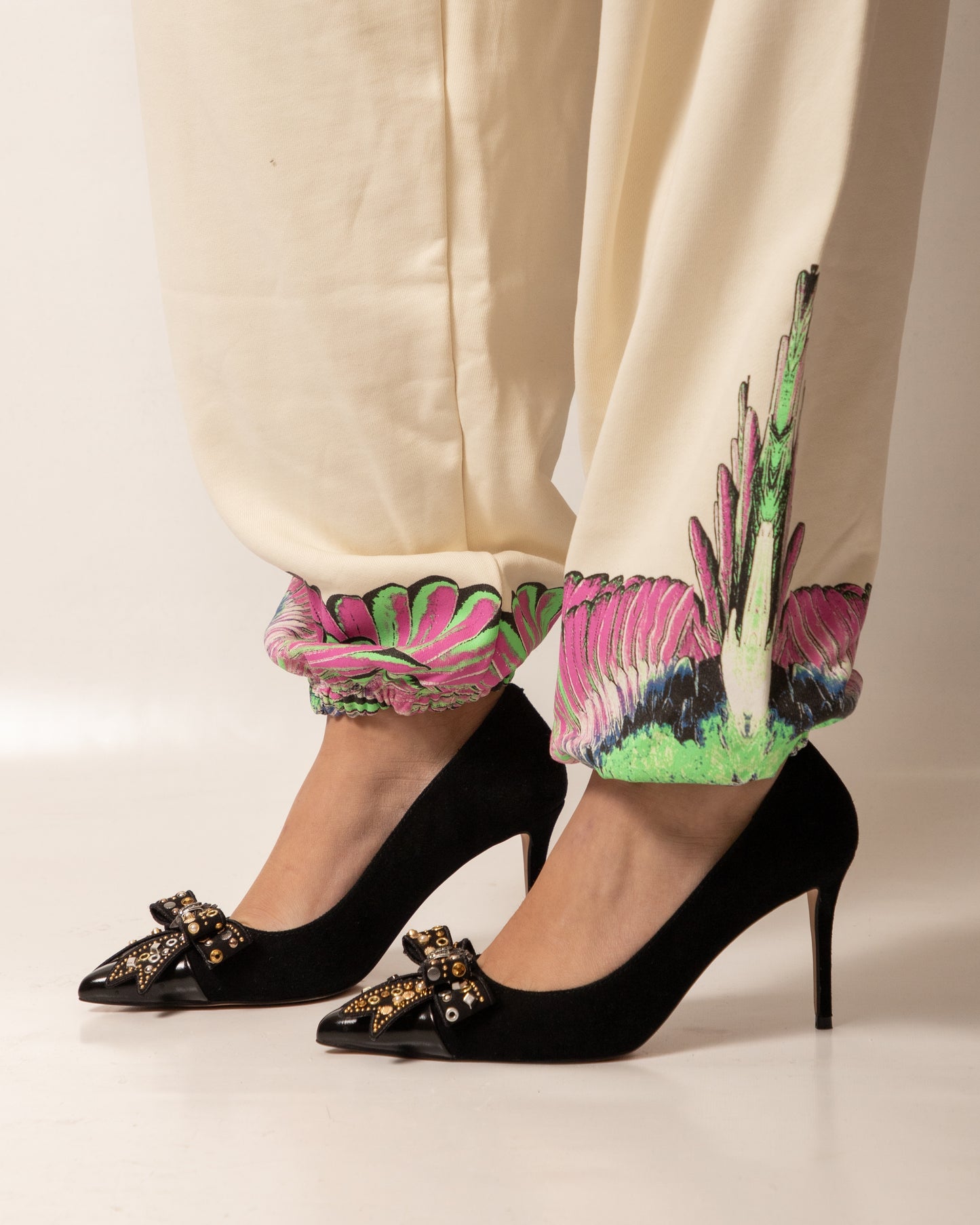 Pantalone Marcelo Burlon in felpa "Wings" donna