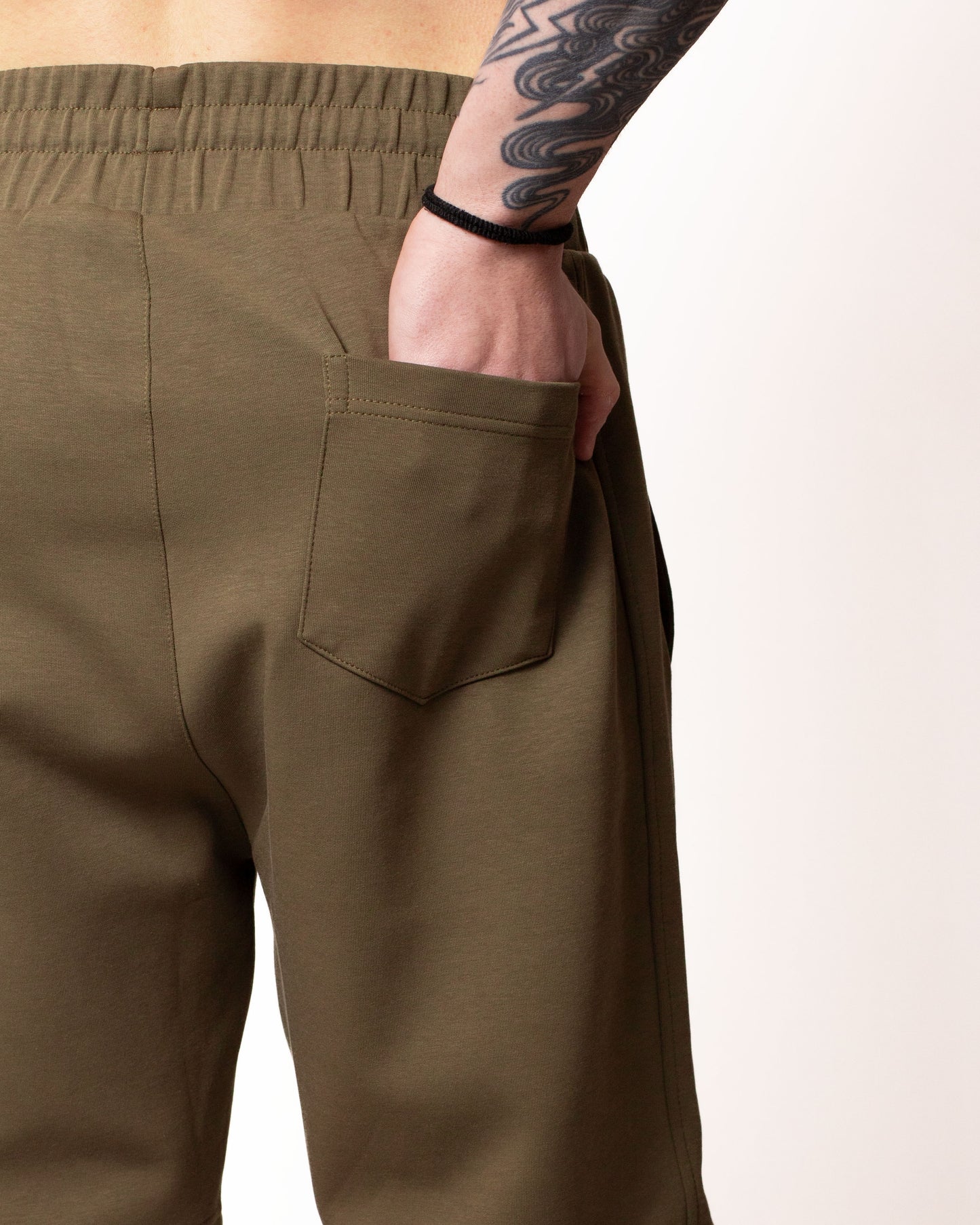 Bermuda Colmar in felpa con logo tape uomo