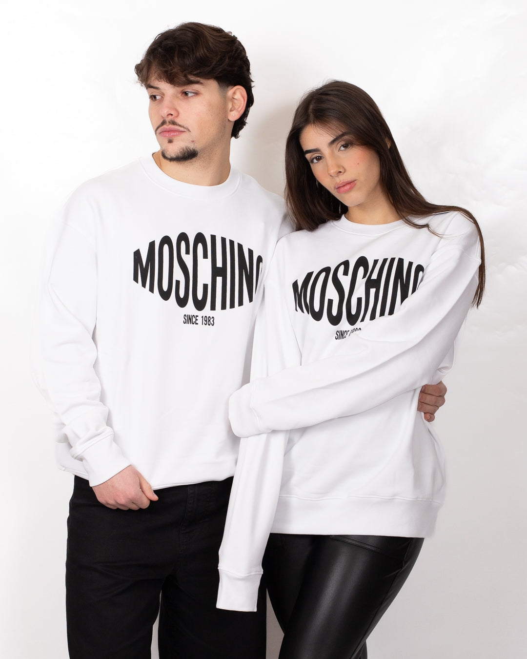 Felpa Moschino girocollo stampata 