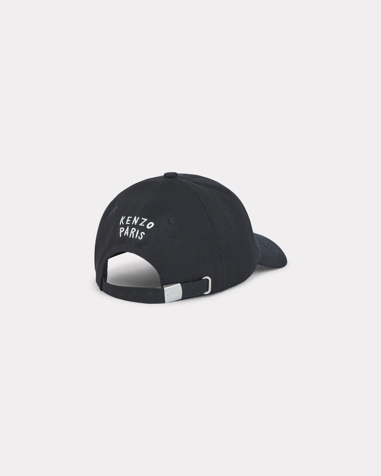 Cappello Kenzo con patch "Boke Heart"