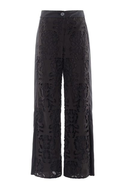 Pantalone Nenette in sangallo con intagli donna