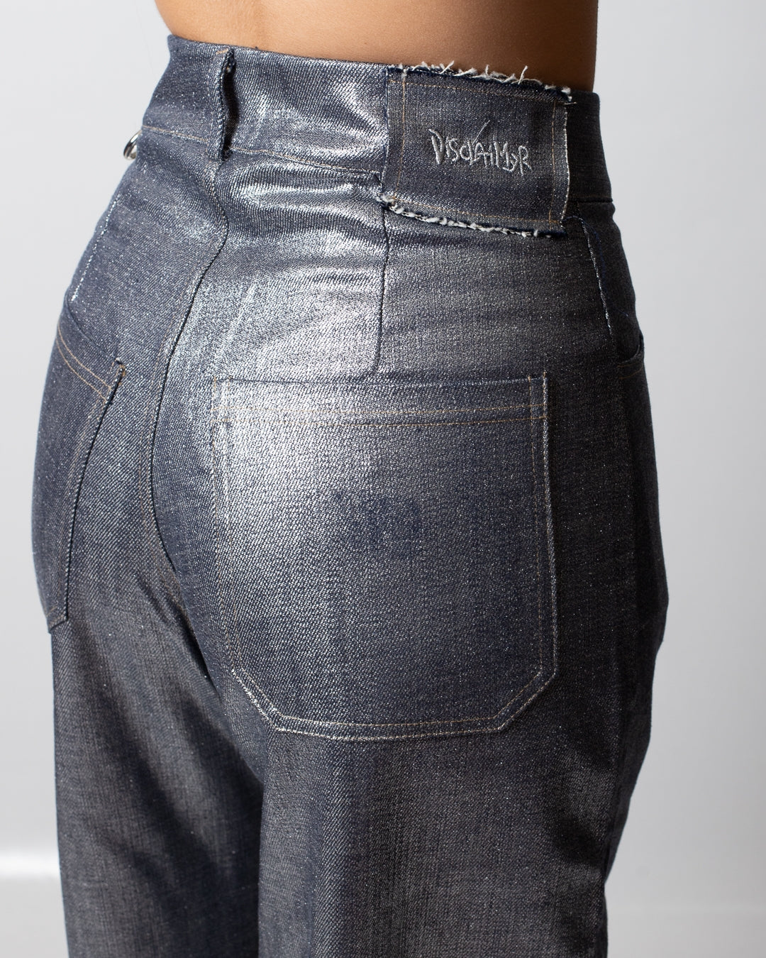 Jeans Disclaimer laminato a gamba larga donna