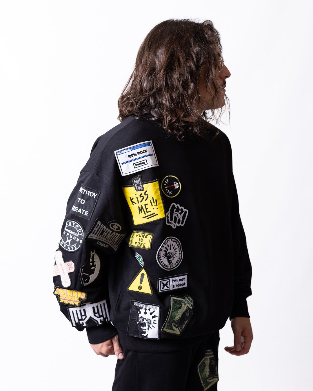 Felpa Richmond X girocollo con multi-patch