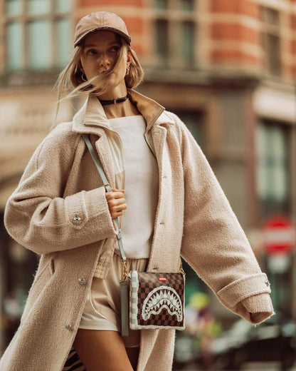 Pochette Sprayground marrone "CREAM AND BROWN TEAR CHECK CROSSOVER CLUTCH"