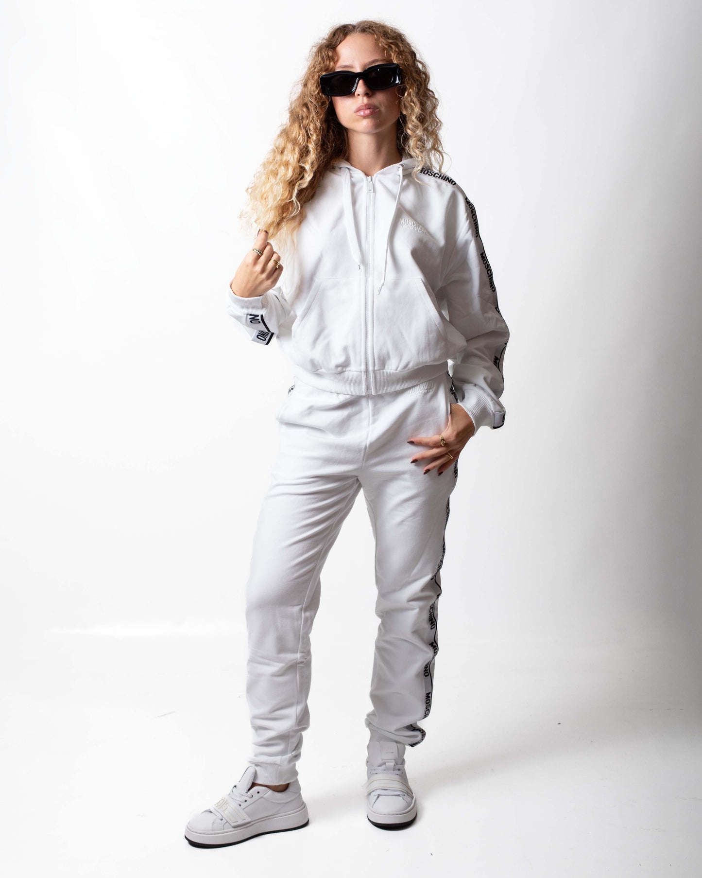 Felpa Moschino Underwear fullzip con cappuccio e fasce logate donna