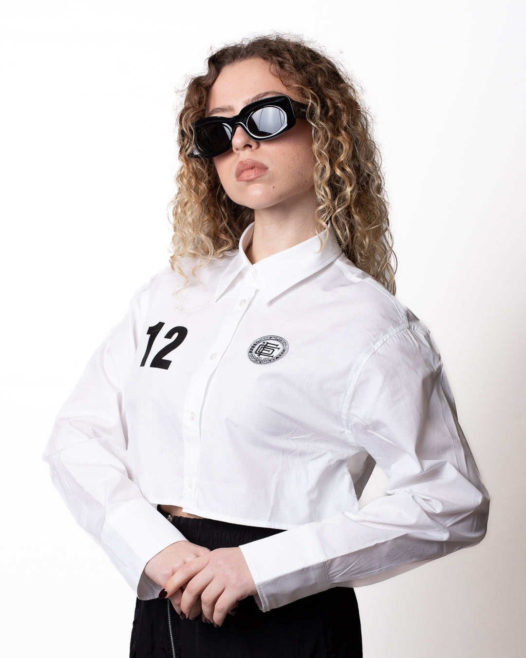 Camicia Comme des Fuckdown cropped con stampe donna