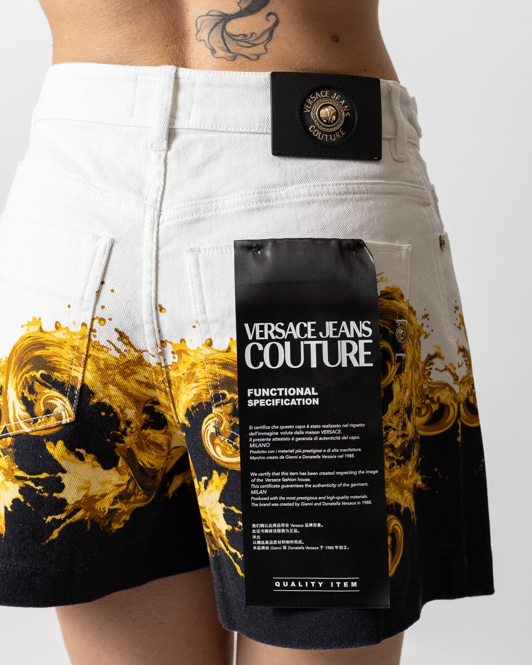 Short Versace Jeans Couture in denim "Barocco Wave" donna