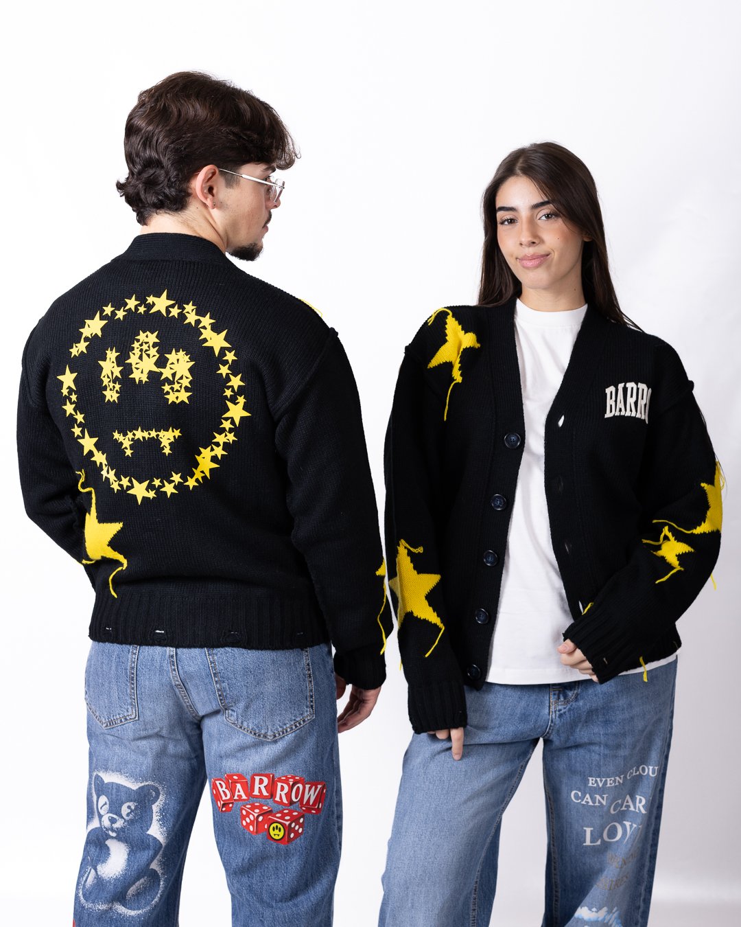 Cardigan Barrow in lana con stelle, rotture e logo ricamato