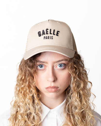 Cappello Gaelle in rete con ricamo