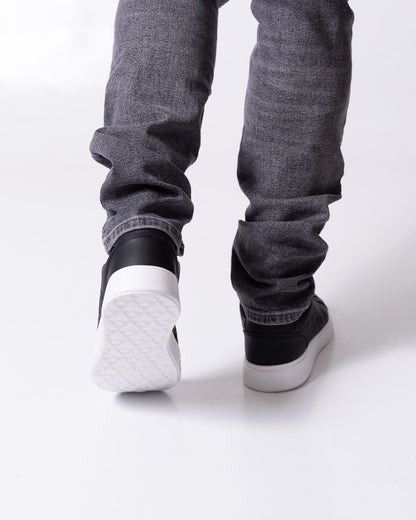 Sneakers Just Cavalli in pelle con logo all-over in rilievo
