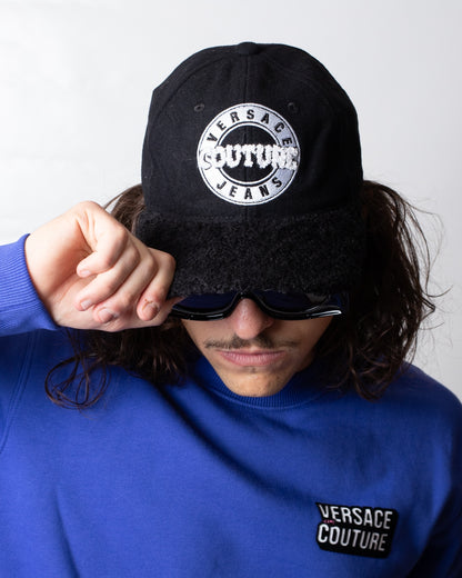 Cappello Versace Jeans Couture con visiera teddy