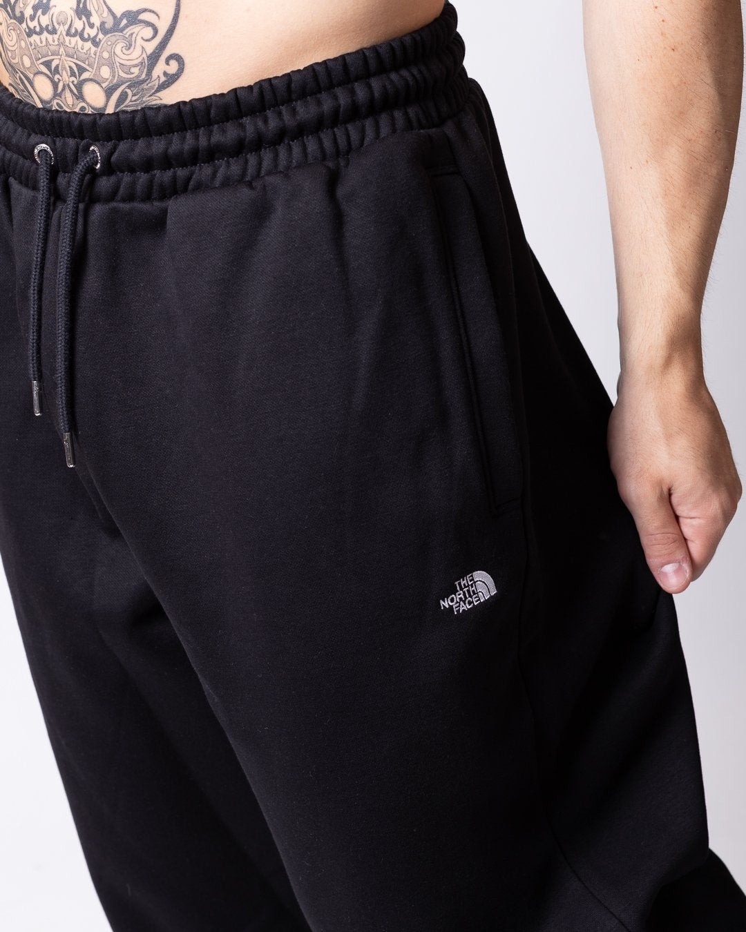 Pantalone The North Face con logo ricamato