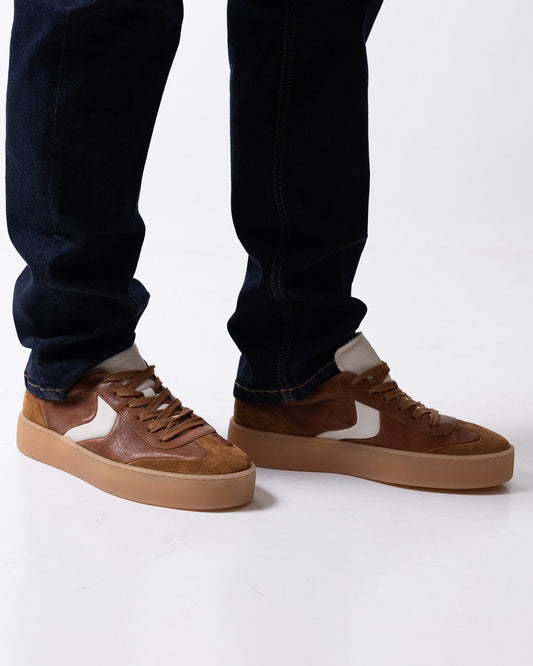 Scarpe Voile Blanche in pelle con dettagli in suede